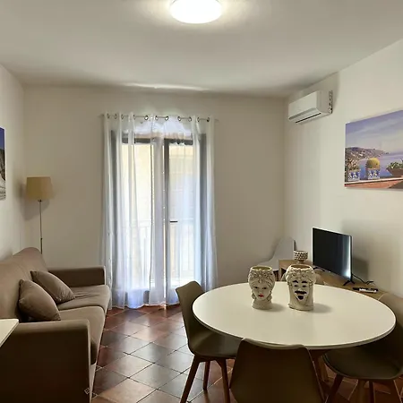 Appartamenti-residence Al Massimo * Palermo